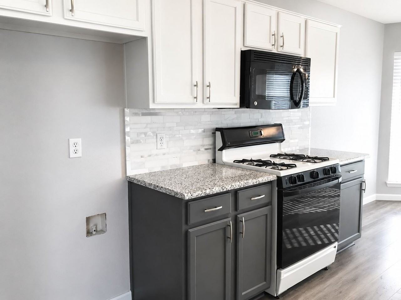 3305 Rustic Meadow Trl - Photo 3 of 12
