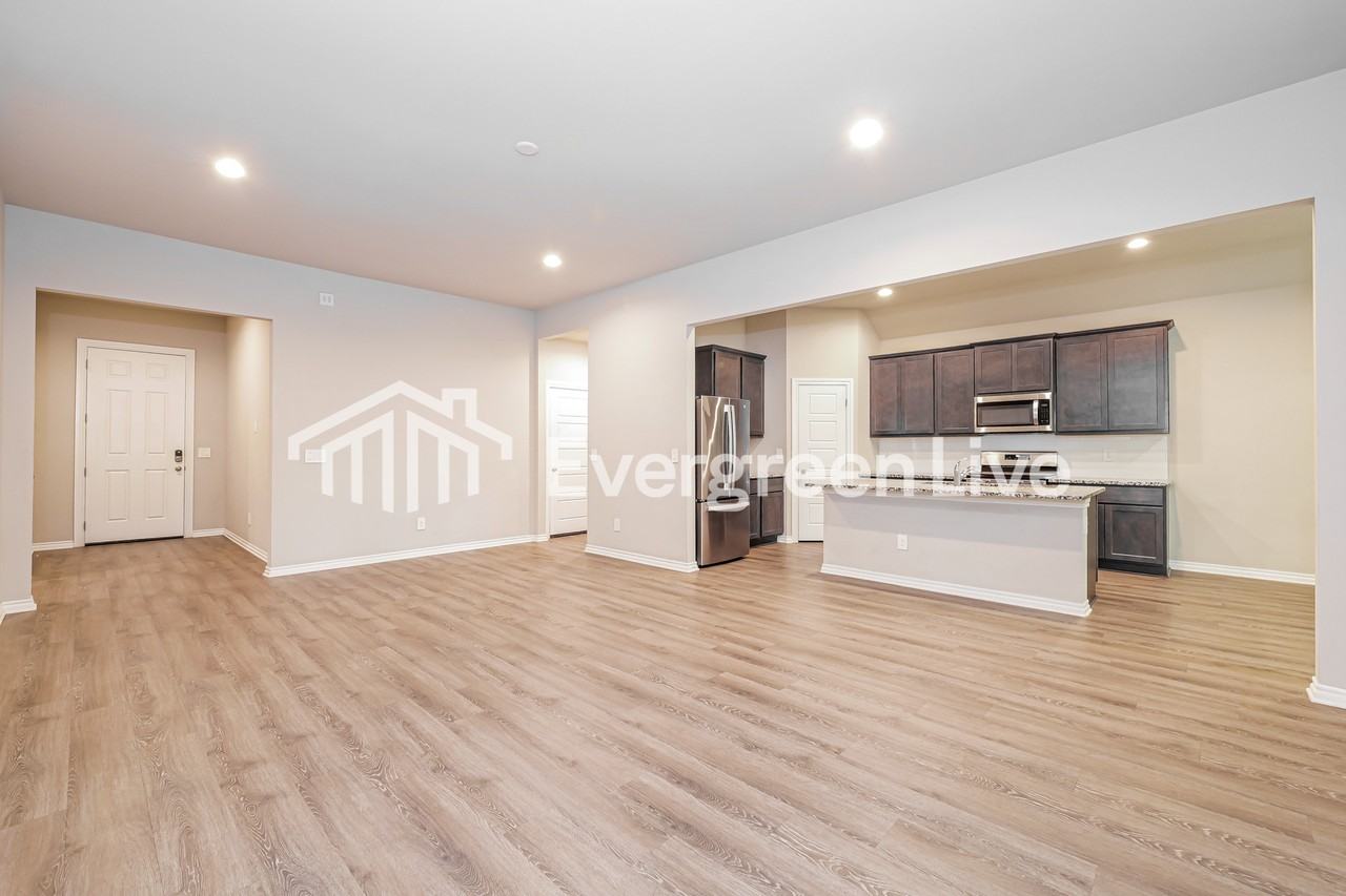 10617 Sw 20th St - Photo 3 of 16