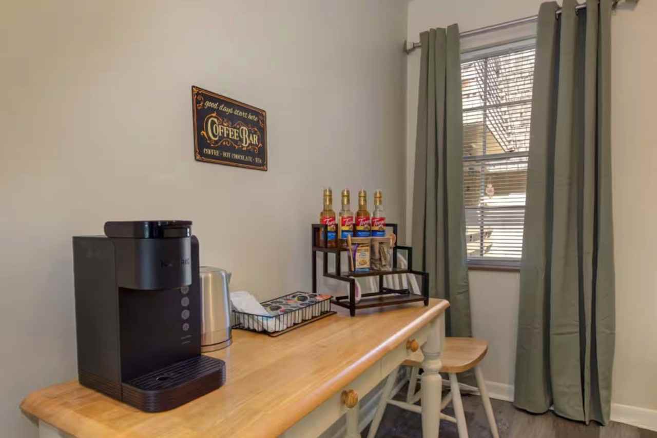 260 Roaring Fork Rd - Photo 7 of 22