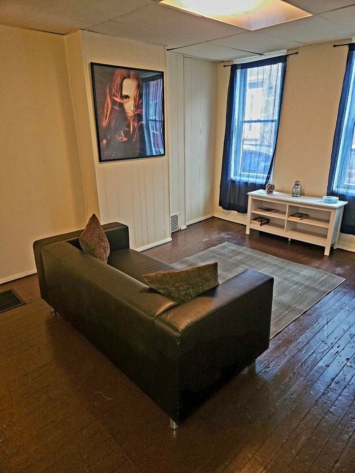 2219 Wilder St - Photo 3 of 9