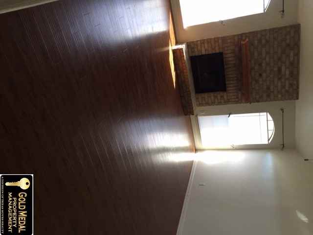 4801 Mallard Ln - Photo 3 of 8