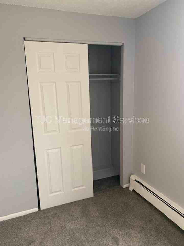 1138 N Corona St #301 - Photo 6 of 10