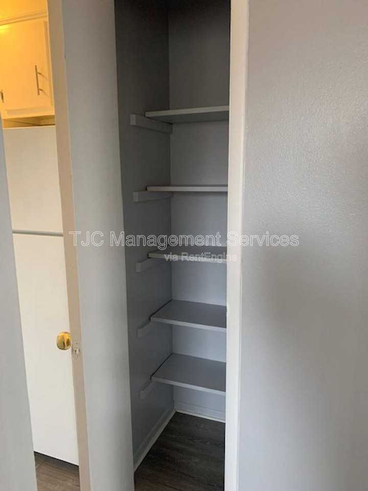 1138 N Corona St #301 - Photo 7 of 10