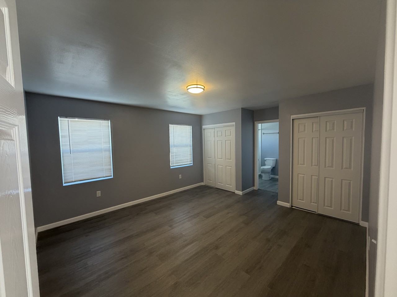14922 Lemoli Avenue #14922 - Photo 5 of 8
