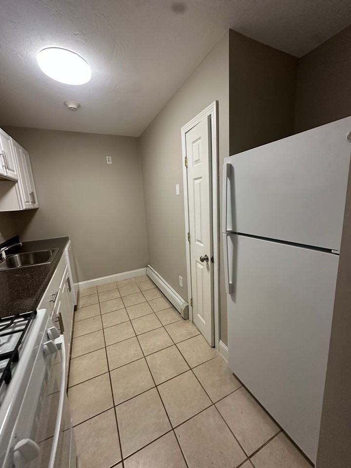 283-435 283-435 Oaklawn Ave - 435 Oaklawn Ave #116 - Photo 7 of 7