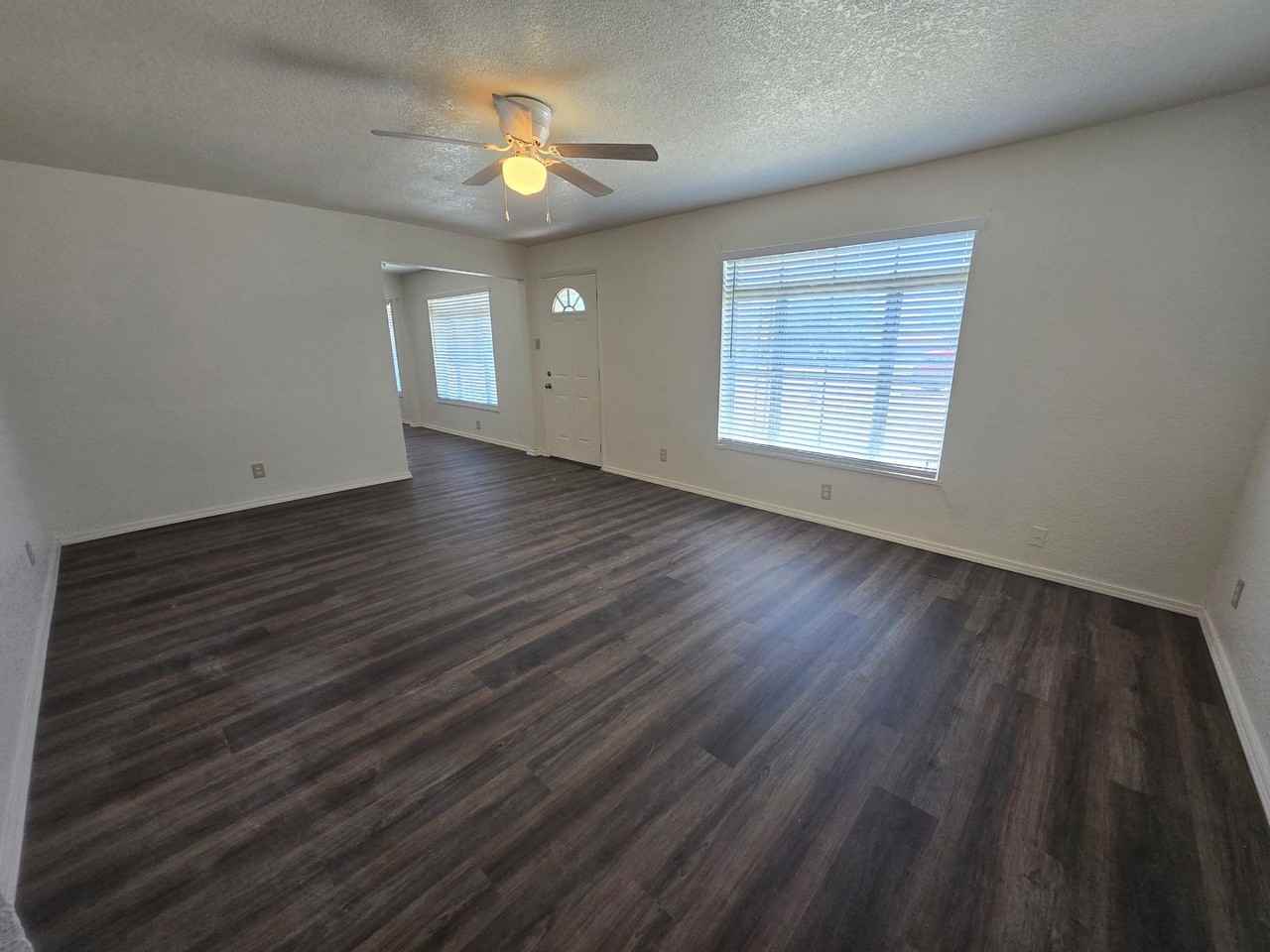 8 Aspen Pl - Photo 3 of 16