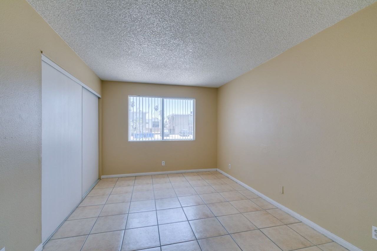 3615 Kolendo Ct - Photo 4 of 42