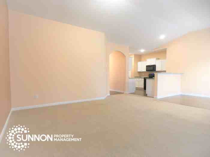 6117 Purbeck Way - Photo 3 of 26