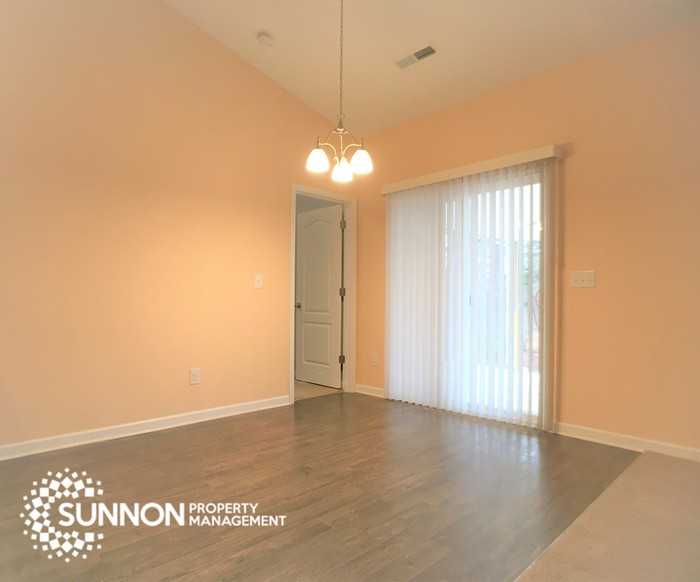 6117 Purbeck Way - Photo 5 of 26