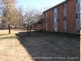 featured image of 404 Mckay Ave S
