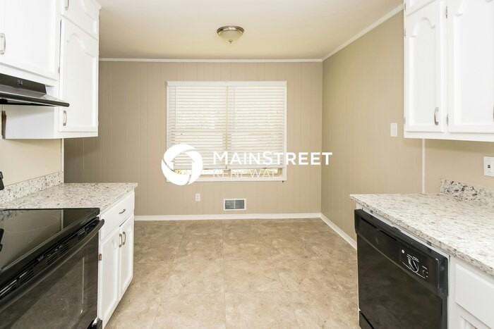 1525 Pine Tree Dr - Photo 6 of 15