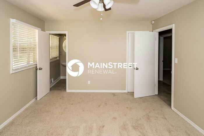 1525 Pine Tree Dr - Photo 7 of 15