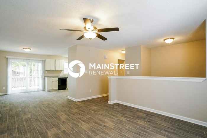 4806 Tyne Dr - Photo 2 of 17