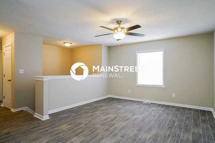 4806 Tyne Dr - Photo 3 of 17
