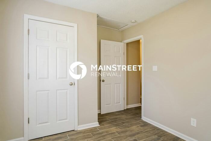 4806 Tyne Dr - Photo 6 of 17