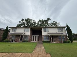 featured image of 100 Anthony Cir