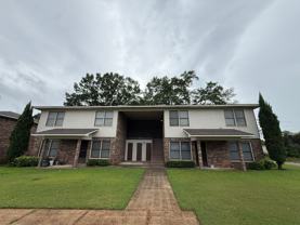 100 Anthony Circle - Photo 1 of 1