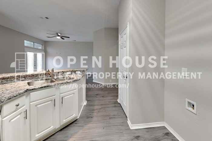 7411 Sonoma Valley Dr - Photo 7 of 23