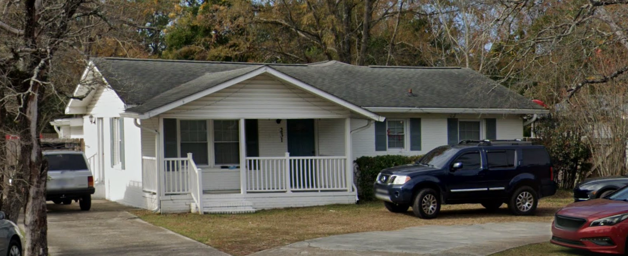 231 Wood Dale Dr - Photo 2 of 2