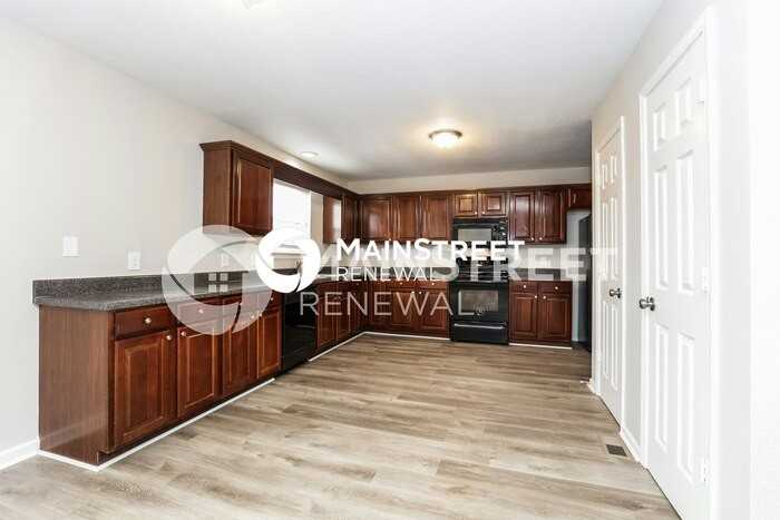 2611 Jake Way - Photo 5 of 17