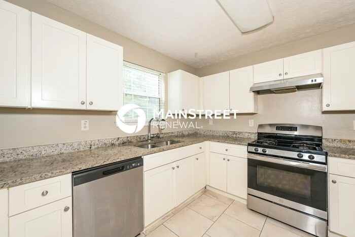 3120 Lake Port Dr - Photo 7 of 18