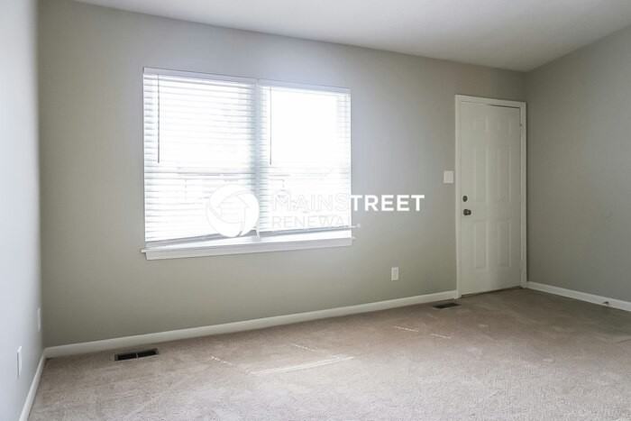 6139 Old Mill Dr - Photo 2 of 15