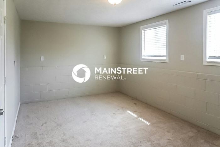 6139 Old Mill Dr - Photo 6 of 15