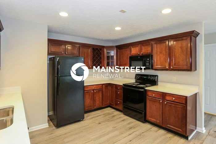 715 Capstone Ave - Photo 6 of 17