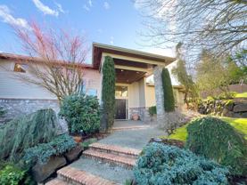 15831 Se 45th St - Photo 1 of 1