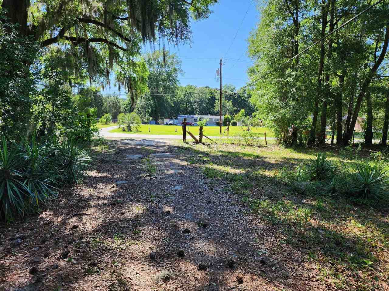 170 Buckhalter Rd - Photo 3 of 21