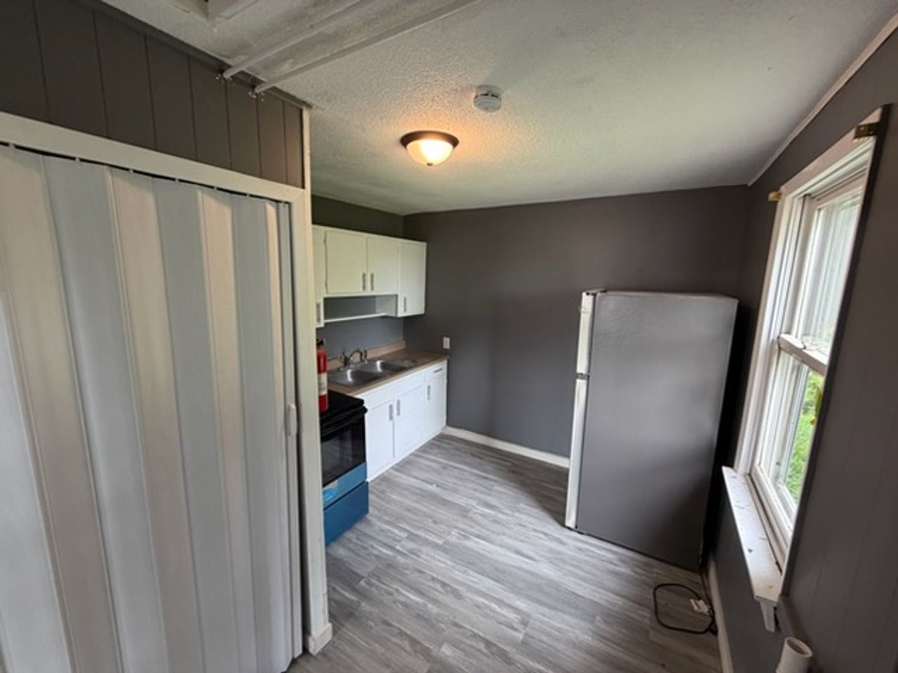 35 Osage Ave. - Photo 3 of 19