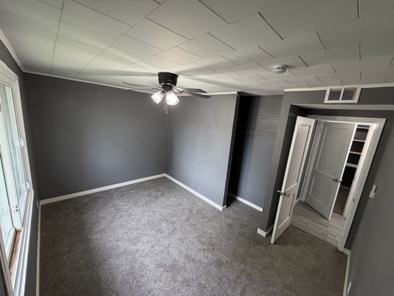 35 Osage Ave. - Photo 4 of 19