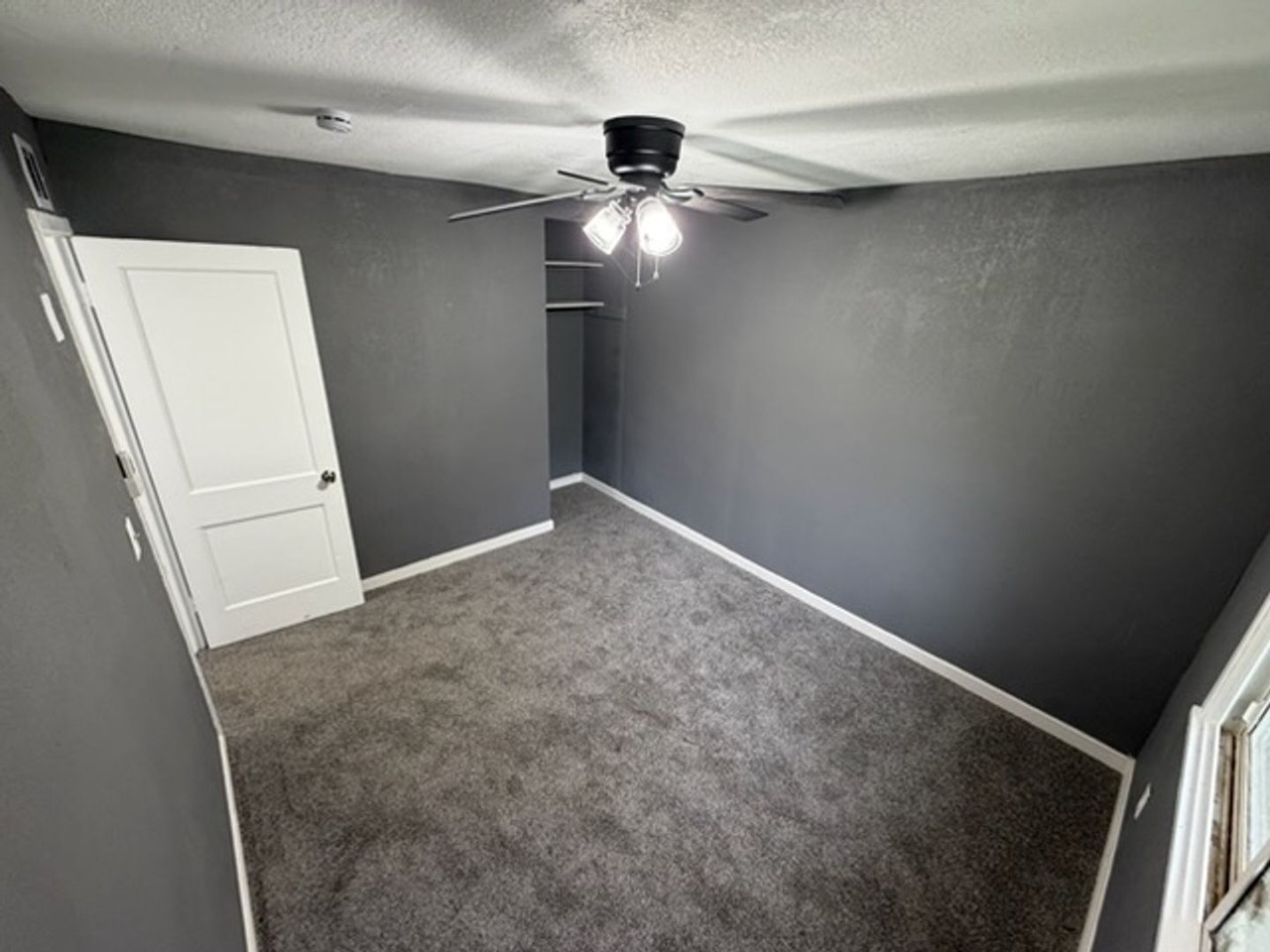 35 Osage Ave. - Photo 5 of 19
