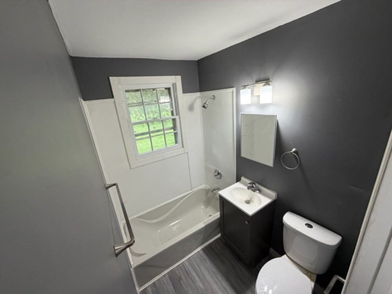 35 Osage Ave. - Photo 7 of 19