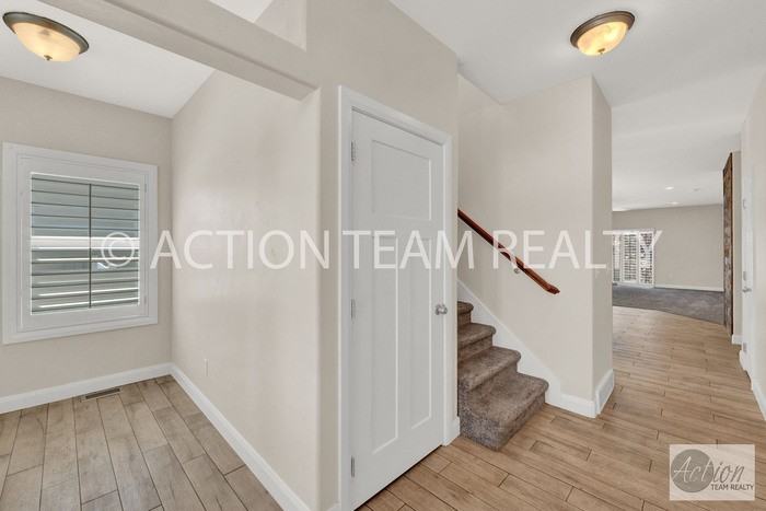 11166 S Del Andrae Ln - Photo 5 of 34