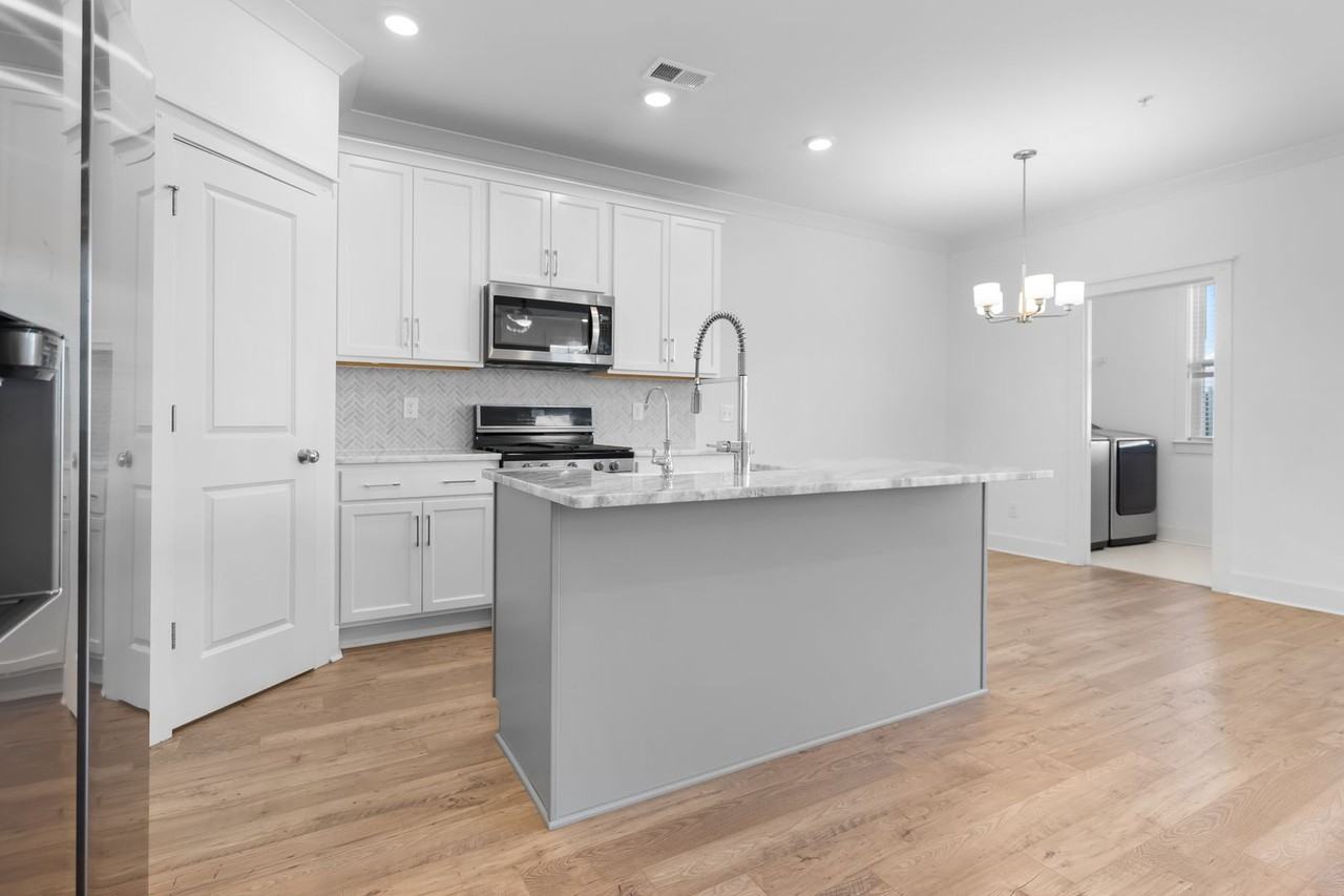 235 Southmen Ln - Photo 6 of 29