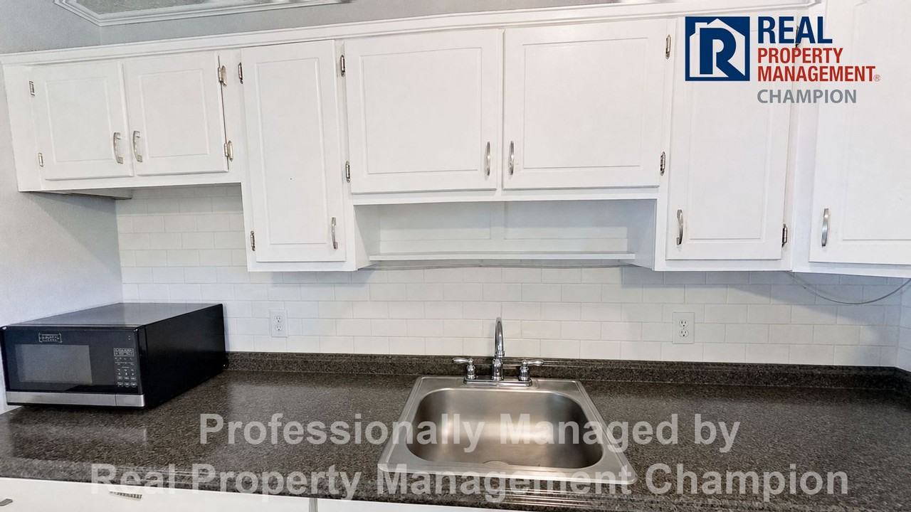 101 N Glen Ct - Photo 6 of 22