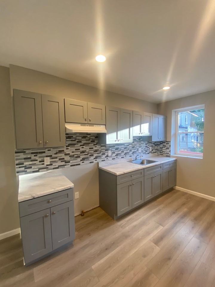 6310 Ogontz Ave - Photo 6 of 32