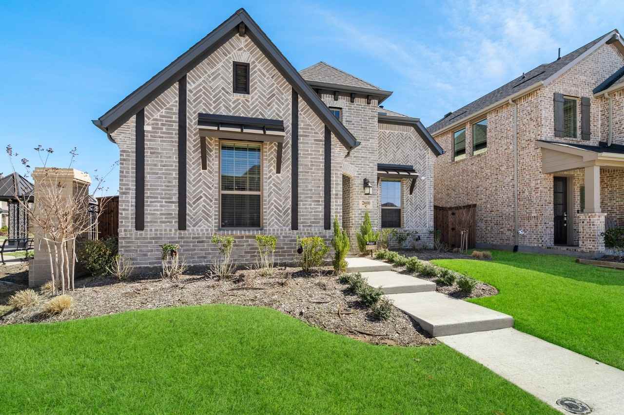 2600 Chester Dr - Photo 3 of 34