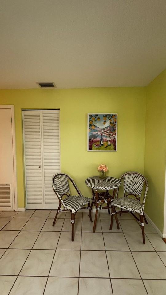 8670 Sw 97th St - Photo 6 of 17