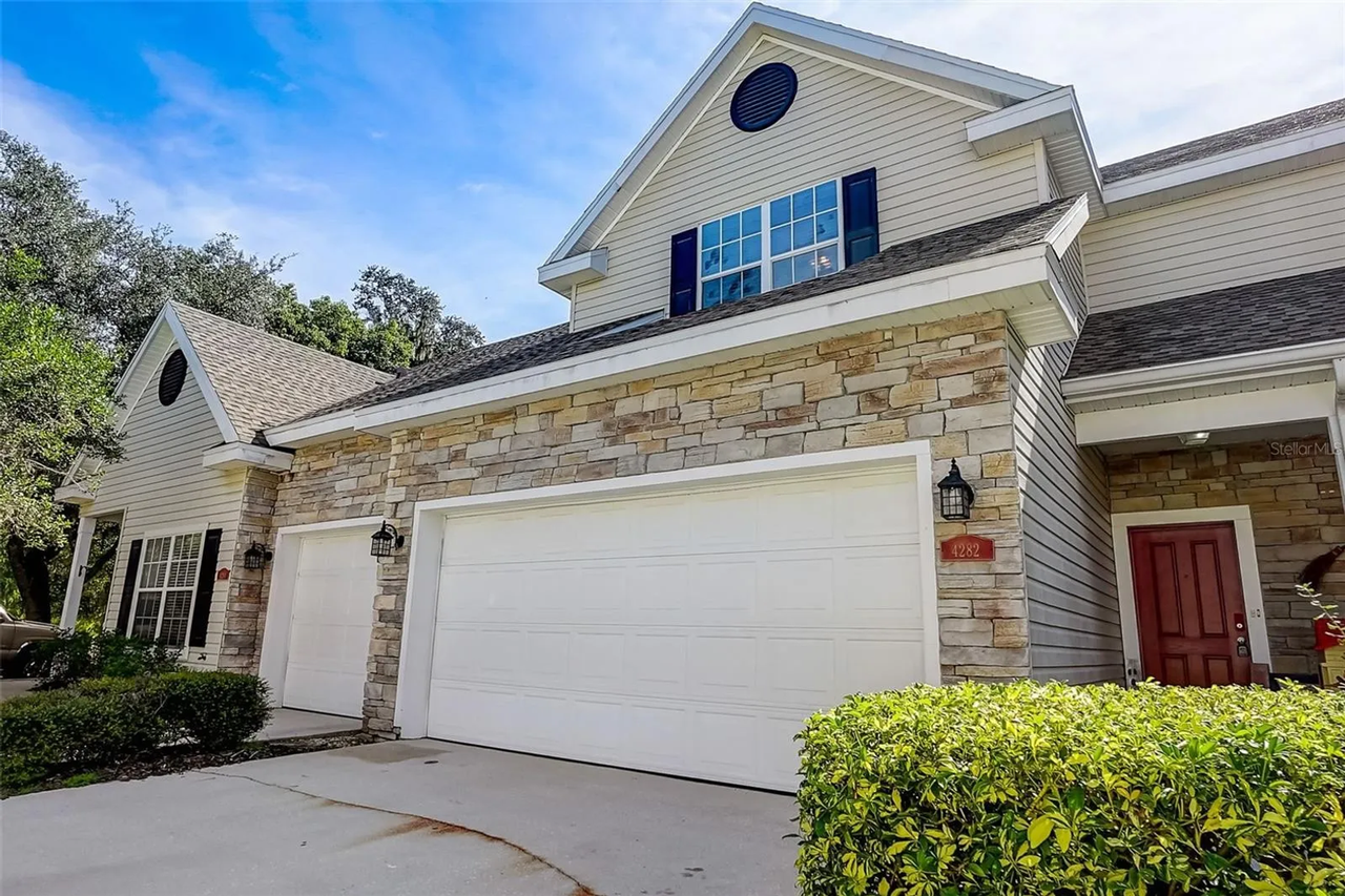 4282 Morton Ct - Photo 2 of 10