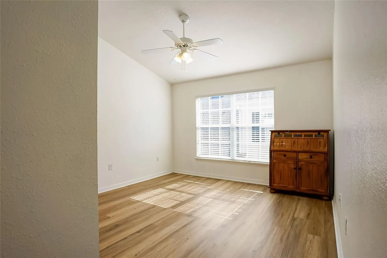 4282 Morton Ct - Photo 5 of 10