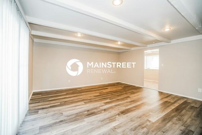 6558 Retton Rd - Photo 4 of 14