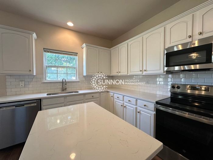 3343 Crutchfield Pl - Photo 2 of 30