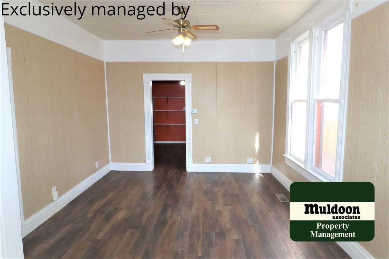 2812 3rd Ave - Photo 7 of 16