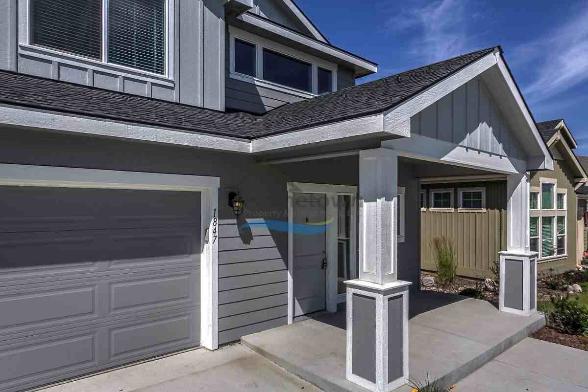 1847 N Clark Fork Pkwy - Photo 3 of 25