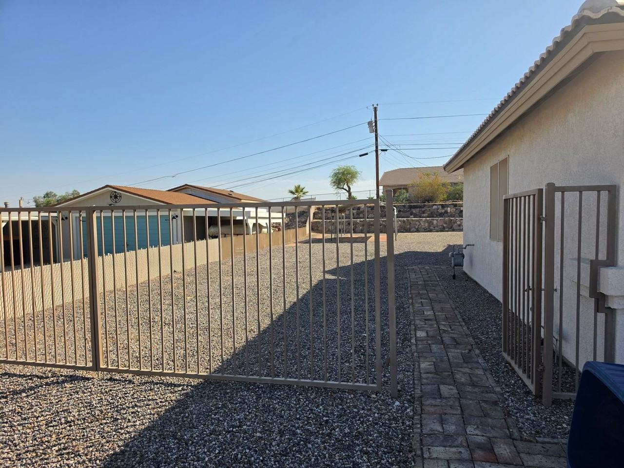 1306 Escalera Pl - Photo 4 of 20