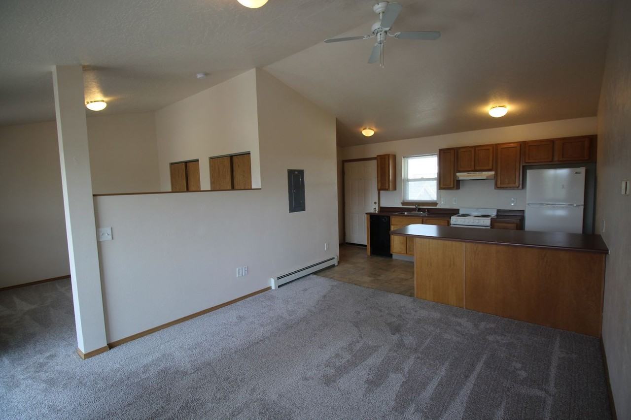 1101 N Russell St #308 - Photo 4 of 18