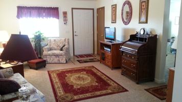 featured image of 1103 E Main St