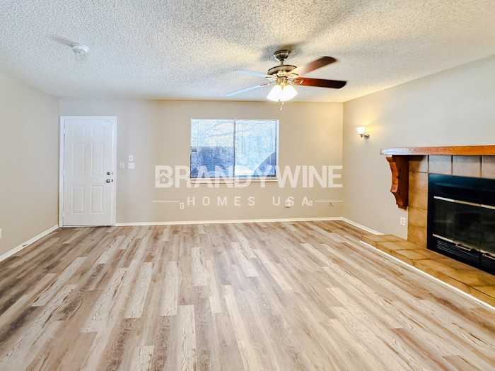 3436 Woodland Dr - Photo 7 of 34
